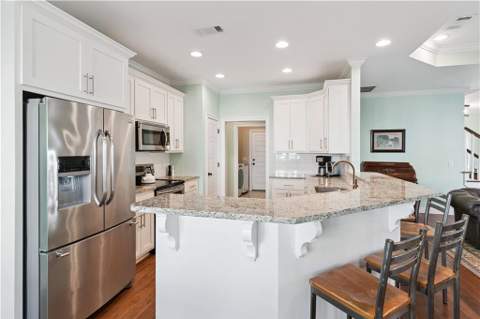 18 Country Club Court, St. Simons Island GA - photo 10 of 33