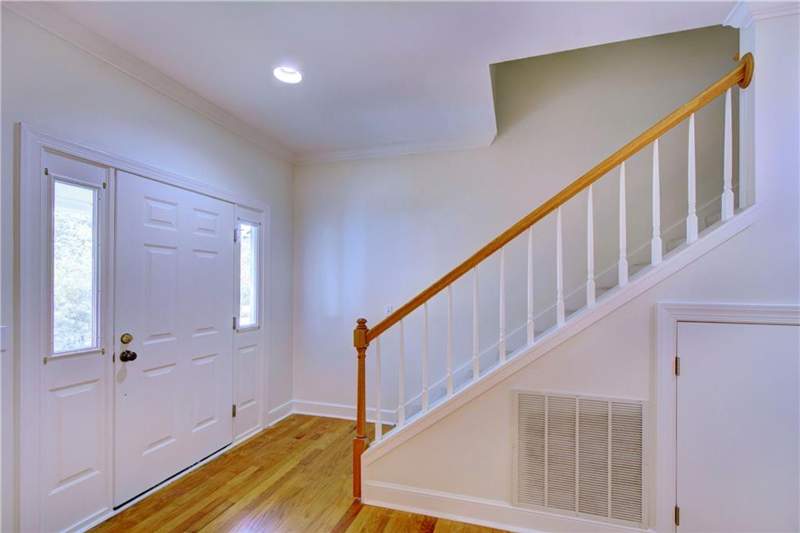 4 bedroom Single Family Residence at 112 Newfield Street, Harrison Pointe, St. Simons Island — photo 5