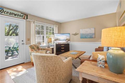 1460 Ocean Boulevard, St. Simons Island GA - photo 15 of 30