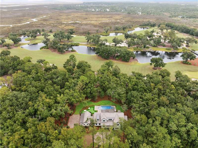 5 bedroom Single Family Residence at 41 Marlin Lane, Frederica Golf Club, St. Simons Island — photo 3