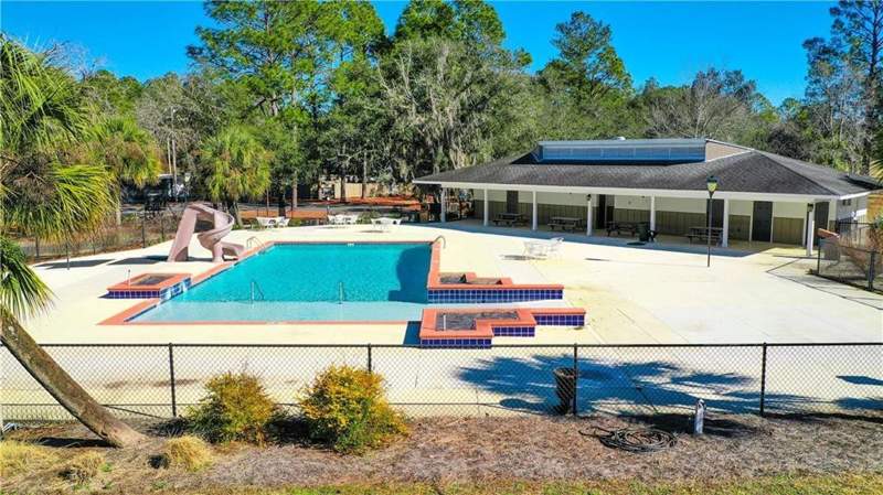 5 bedroom Single Family Residence at 1296 N River Oaks Drive, Okefenokee Golf Club, Blackshear — photo 5