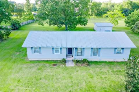 2142 Ben Couch Road, Blackshear GA - photo 9 of 33