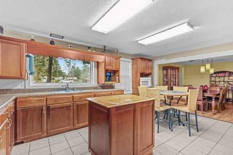 412 S Willow Street, Jesup GA - photo 8 of 37