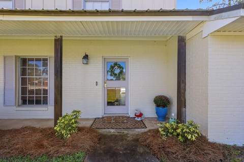 168 Pierce Street, Jesup GA - photo 6 of 30