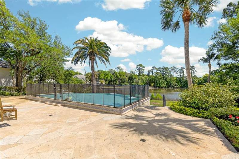 5 bedroom Single Family Residence at 163 Point Lane, Kings Point, St. Simons Island — photo 3