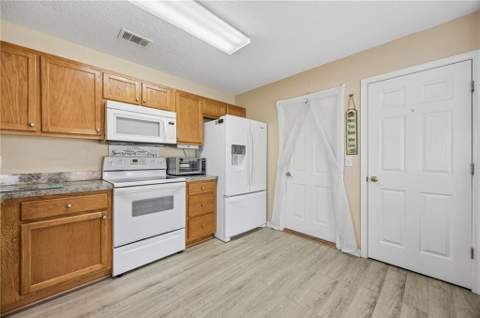 109 Sugarmill Boulevard, St. Marys GA - photo 10 of 40