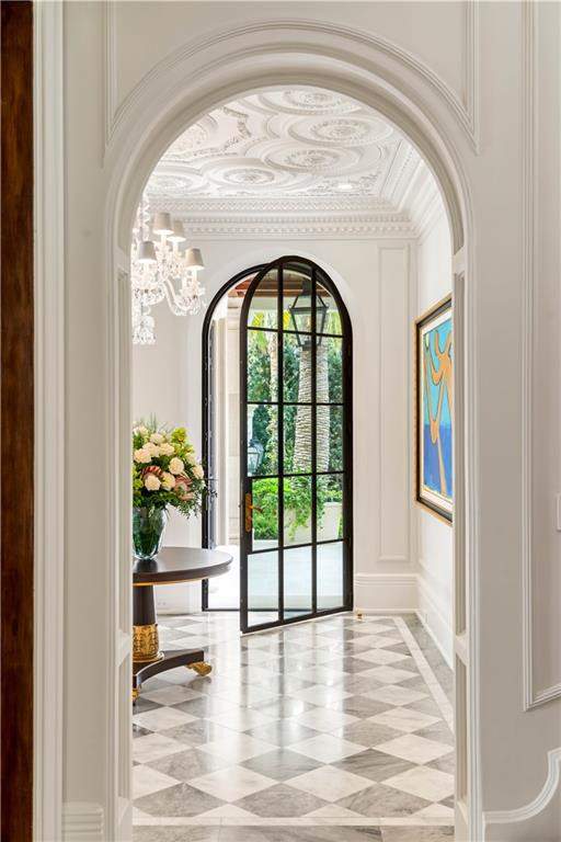 5 bedroom Single Family Residence at 106 E 18th Street, Sea Island Cottages, Sea Island — photo 4