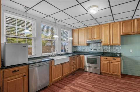 661 E Plum Street, Jesup GA - photo 19 of 56