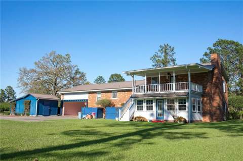 2110 Ware Street, Blackshear GA - photo 6 of 57