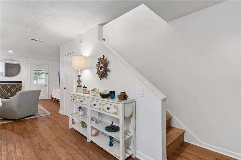2 bedroom Condominium at 1498 Demere Road, Island Marshwoods Condos, St. Simons Island — photo 5