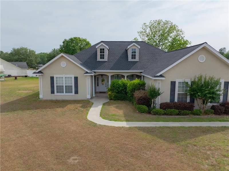 4 bedroom Single Family Residence at 6306 Sun Dell Circle, No Recorded Subdivision, Blackshear — photo 5