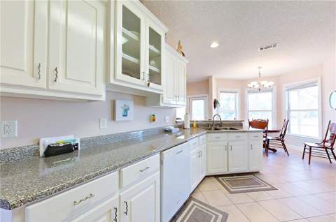 6306 Sun Dell Circle, Blackshear GA - photo 18 of 43