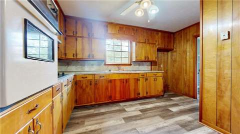 402 Pineview Drive, Waycross GA - photo 18 of 24