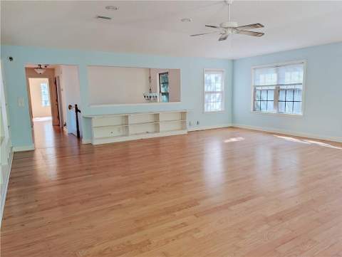405 Woodland Street, Brunswick GA - photo 9 of 36