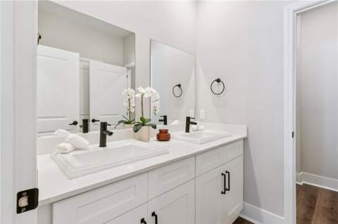 57 E Chapel Drive, Brunswick GA - photo 10 of 31