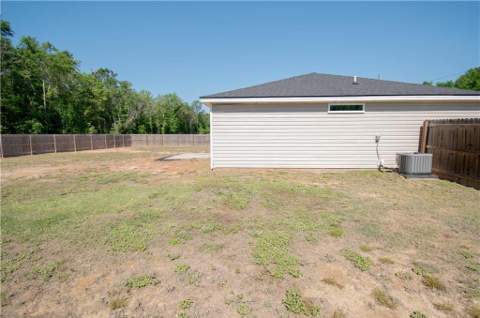 727 Bluff Road, Jesup GA - photo 13 of 14