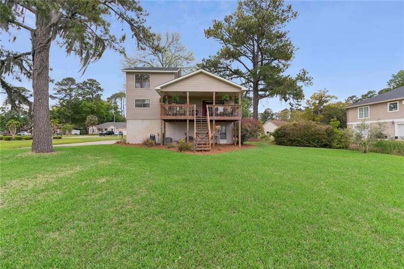 5 bedroom Single Family Residence at 129 Tupelo Circle, Tupelo, Brunswick — photo 4