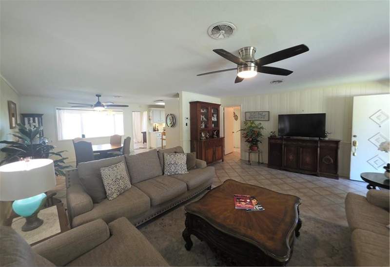4 bedroom Single Family Residence at 3403 Trout Street, Demere Hammock, Brunswick — photo 4