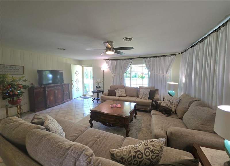 4 bedroom Single Family Residence at 3403 Trout Street, Demere Hammock, Brunswick — photo 3