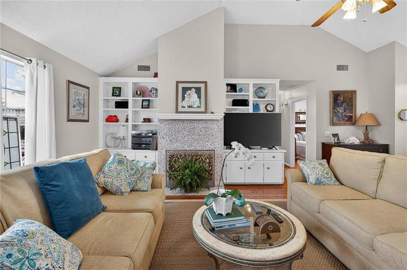 5 bedroom Single Family Residence at 105 Thompson Cove, Thompson Cove, St. Simons Island — photo 5