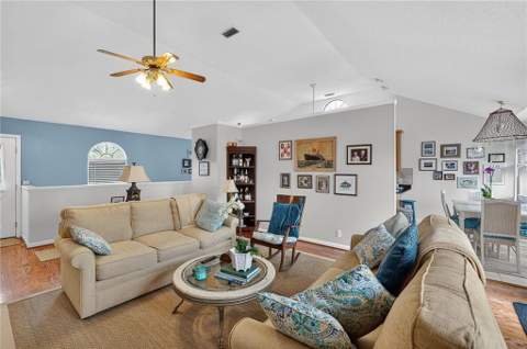 105 Thompson Cove, St. Simons Island GA - photo 6 of 43