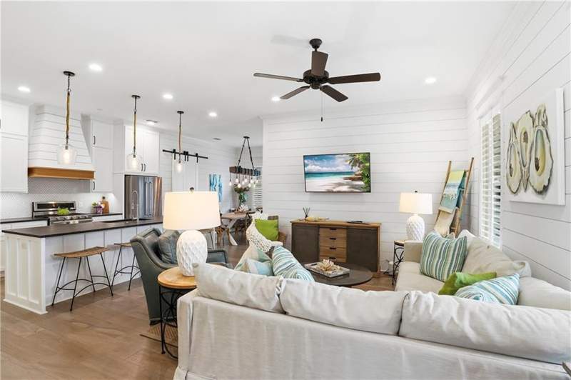 4 bedroom Single Family Residence at 1136 Peachtree Street, Ocean Breeze, St. Simons Island — photo 5
