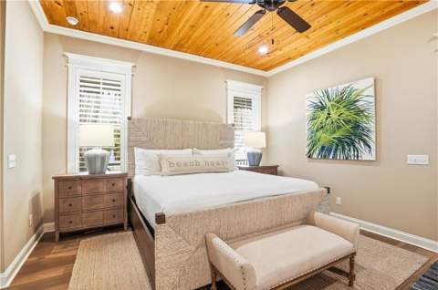 1136 Peachtree Street, St. Simons Island GA - photo 14 of 55