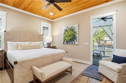 1136 Peachtree Street, St. Simons Island GA - photo 15 of 55