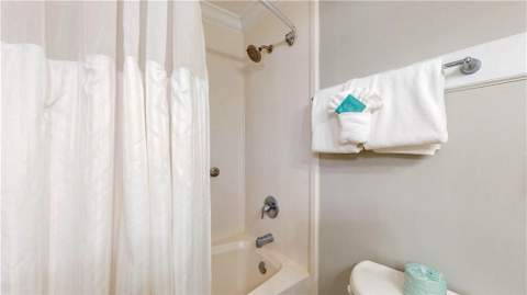 1175 N Beachview Drive, Jekyll Island GA - photo 16 of 33