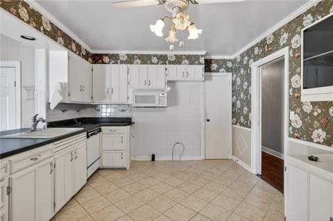 629 Neptune Way, St. Simons Island GA - photo 9 of 24