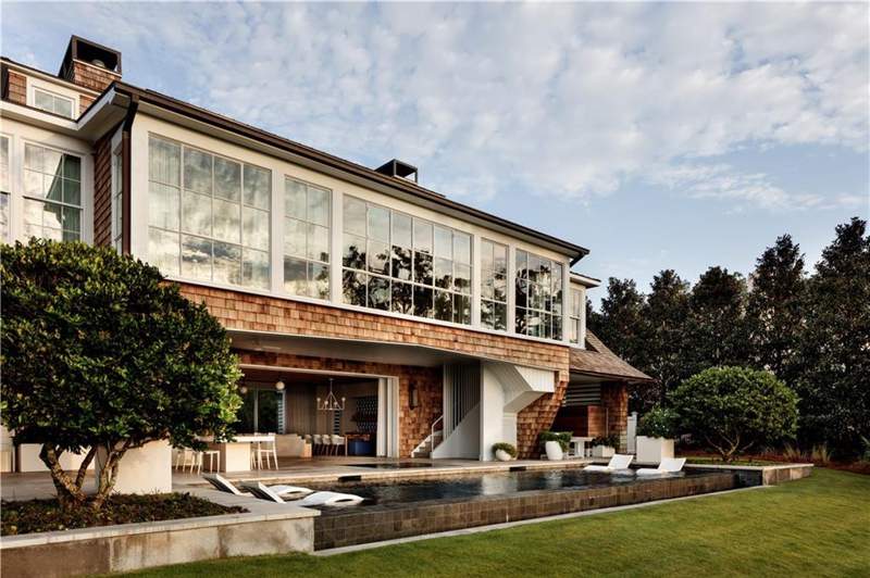 5 bedroom Single Family Residence at 319 W 50th Street, Sea Island Ex2, Sea Island — photo 5