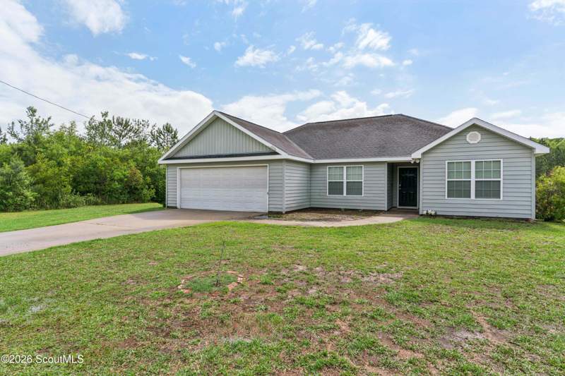4 bedroom Single Family Residence at 472 Red Hawk Drive, Hawk's Landing, Waynesville — photo 3