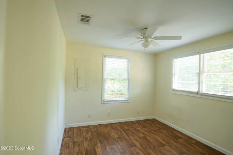 2 bedroom Single Family Residence at 2920 S Lakeview Drive, No Recorded Subdivision, Waycross — photo 4