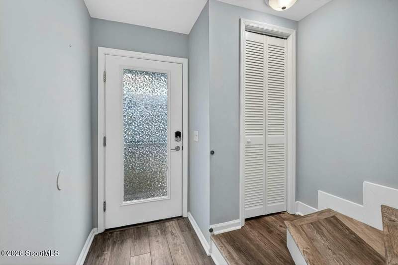 2 bedroom Condominium at 1000 Sea Island Road, Gascoigne Condos — photo 3