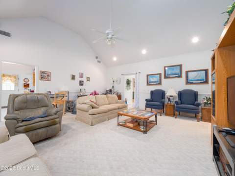 545 Cody Drive, Jesup GA - photo 6 of 40