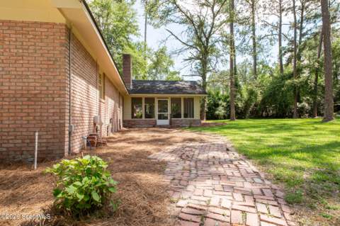 1075 Wildwood Road, Waycross GA - photo 13 of 49