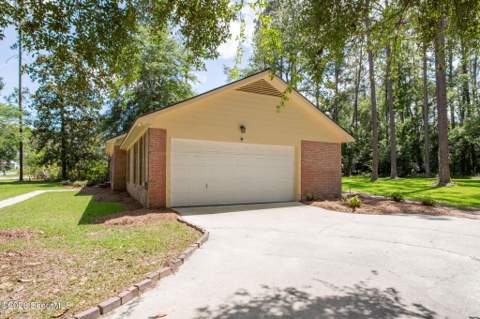 1075 Wildwood Road, Waycross GA - photo 15 of 49