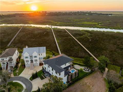 21 Atlantic Point Drive, St. Simons Island GA - photo 8 of 61