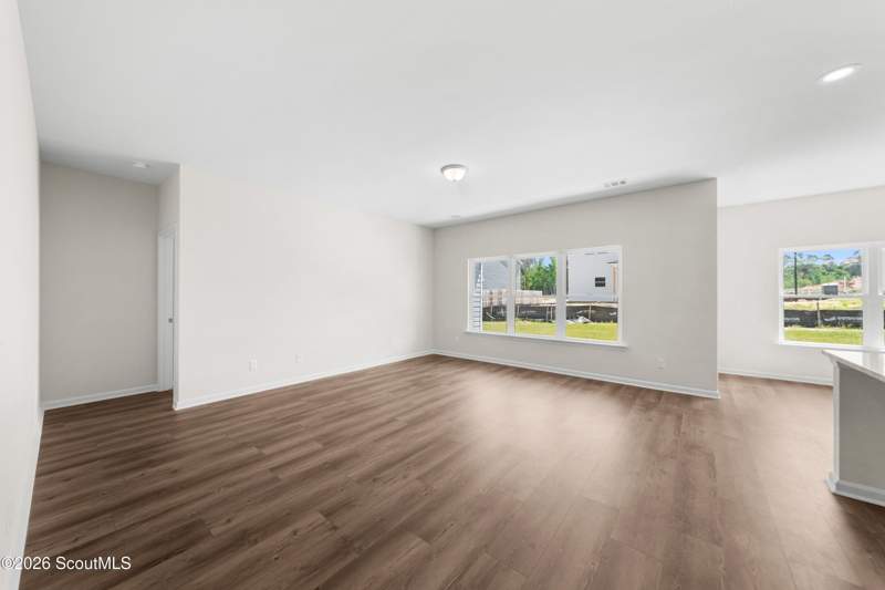 4 bedroom Single Family Residence at 41 Nautilus Avenue, Sweetwater at Golden Isles, Brunswick — photo 2