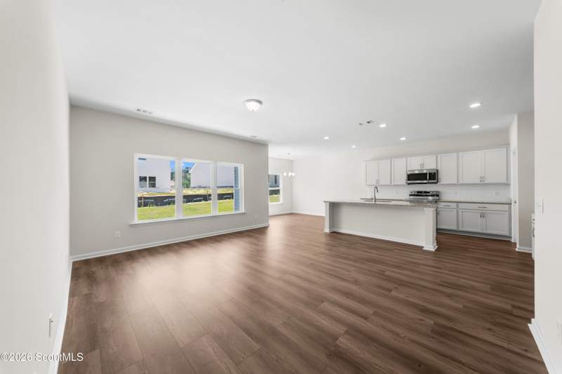 4 bedroom Single Family Residence at 41 Nautilus Avenue, Sweetwater at Golden Isles, Brunswick — photo 3