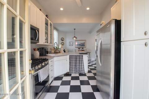 504 Dartmouth Street, Brunswick GA - photo 14 of 42