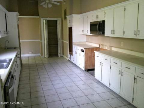 405 Gilmore Street, Waycross GA - photo 10 of 18