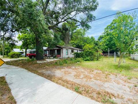 2406 Gordon Street, Brunswick GA - photo 11 of 13