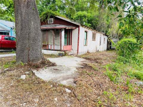 2406 Gordon Street, Brunswick GA - photo 12 of 13