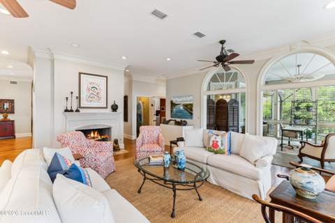 423 Mimosa Drive, St. Simons Island GA - photo 13 of 61