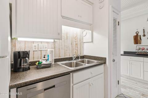204 Olive Way, St. Simons Island GA - photo 15 of 33
