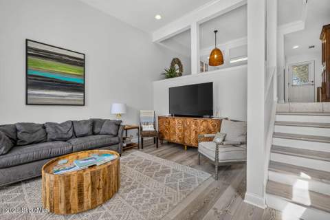 1533 Wood Avenue, St. Simons Island GA - photo 9 of 60