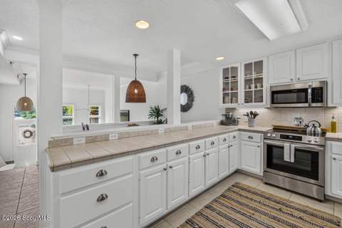 1533 Wood Avenue, St. Simons Island GA - photo 11 of 60
