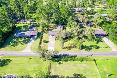 118 Pinehurst Drive, Blackshear GA - photo 6 of 52