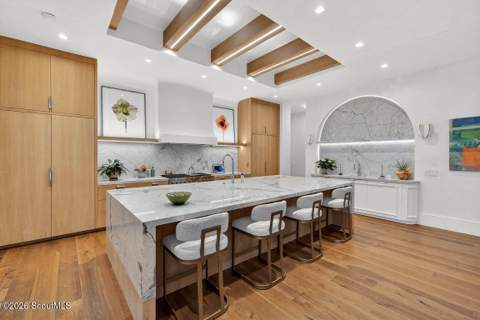 235 W Eleventh Street, Sea Island GA - photo 18 of 111